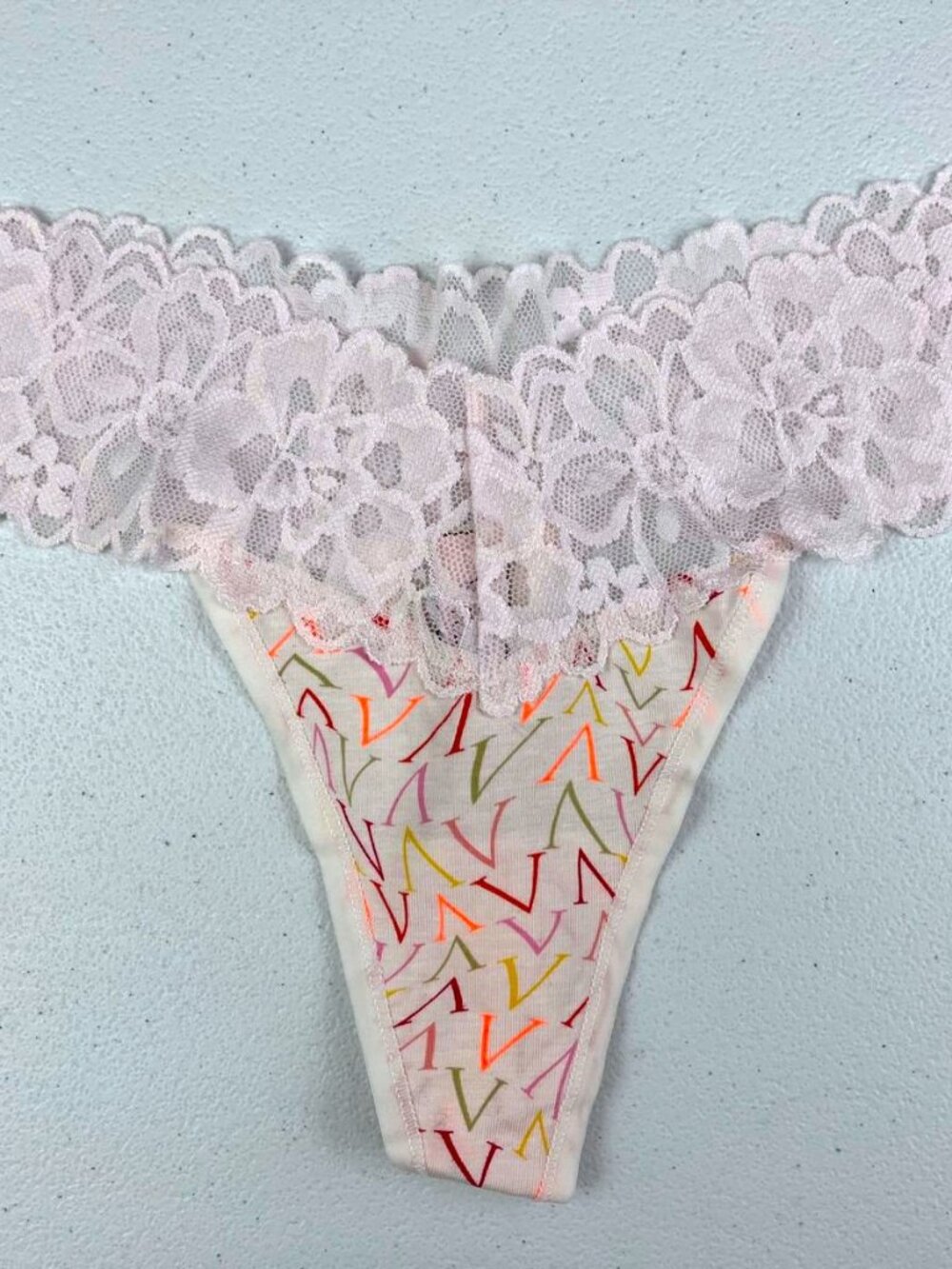 Victoria's Secret Rose Lace Waist Thong Panty. Size Medium